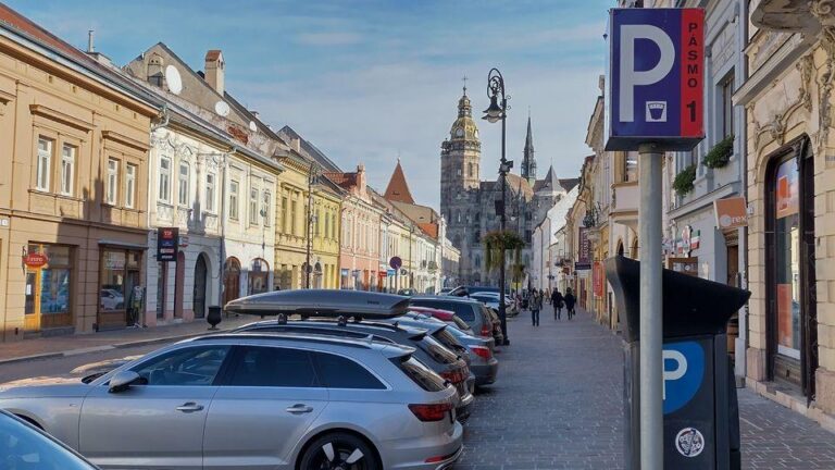 Kassa városa csaló parkolási bírságokról szóló SMS-ekre figyelmezteti a lakosságot